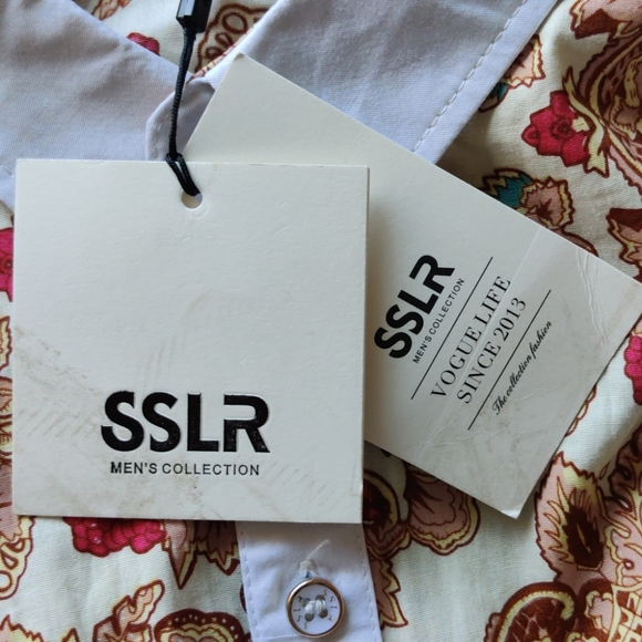 Men's Floral Button Up - Picture 12 of 12